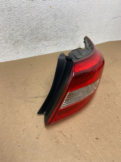 2015 2016 2017 Hyundai Sonata Right Passenger Rh Tail Light AD6517 DW2
