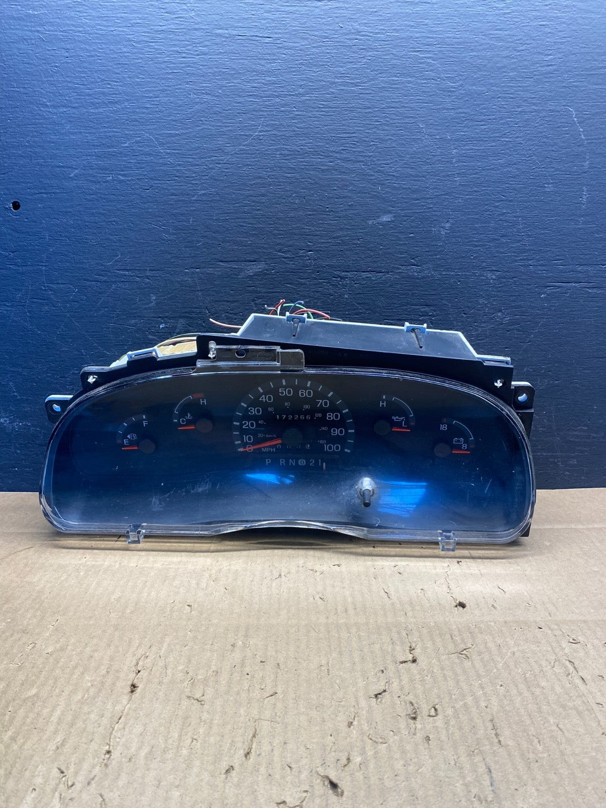 1999 Ford E250 E350 E450 VAN Speedometer Instrument Cluster ad1642 DG0