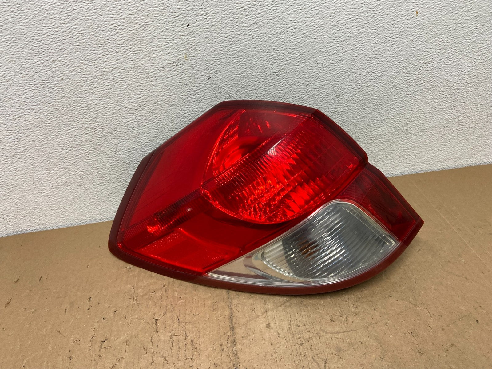 2008-2009 Subaru Outback Wagon Left Driver LH Side Tail Light AC7205 DW0