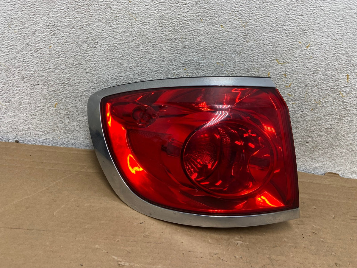 2008 to 2012 Buick Enclave Left Driver Side Lh Tail Light AH8461 LK0