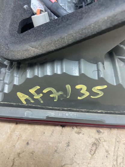 2011 2012 2013 Kia Sorento Right Passenger Inner Tail Light AF7135 LK7
