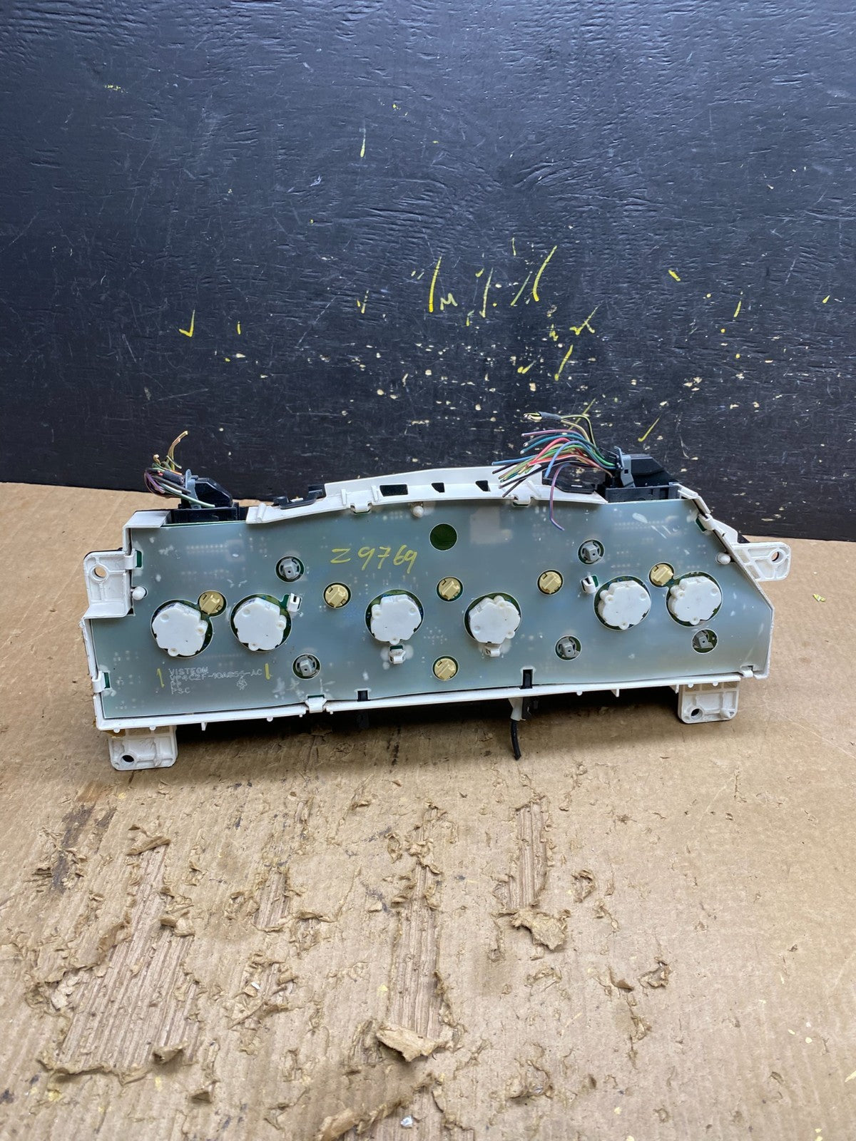 2006 Ford E350 Gauge Speedometer Cluster OEM z9769 DG3