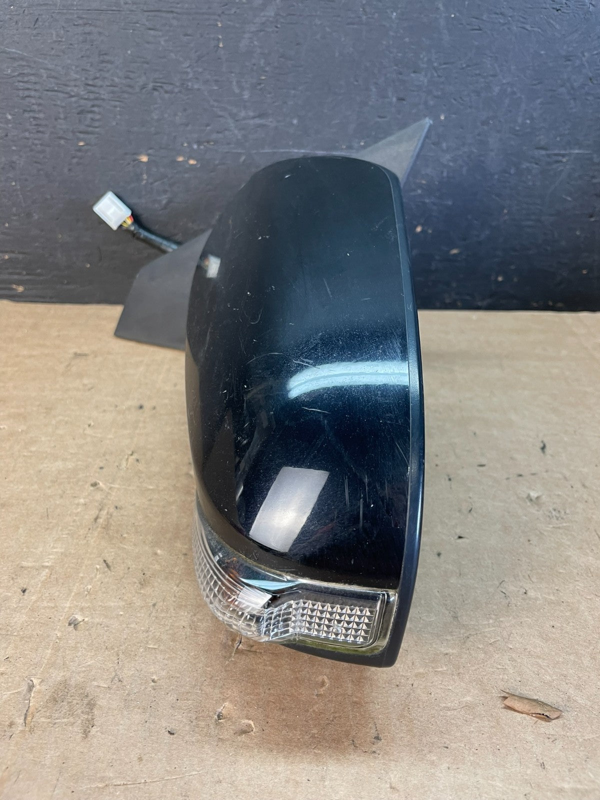 2013 - 2018 Toyota Avalon Left Driver LH View Door Turn Sgn Mirror AE8559 DW9