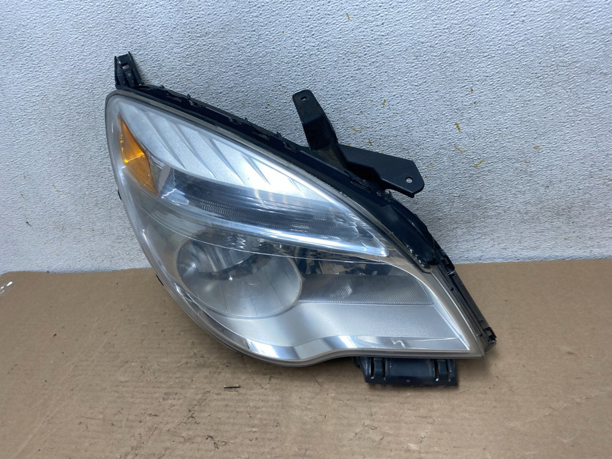 2010 - 2015 Chevrolet Equinox Halogen Headlight Right Passenger Side AI0888 DW1