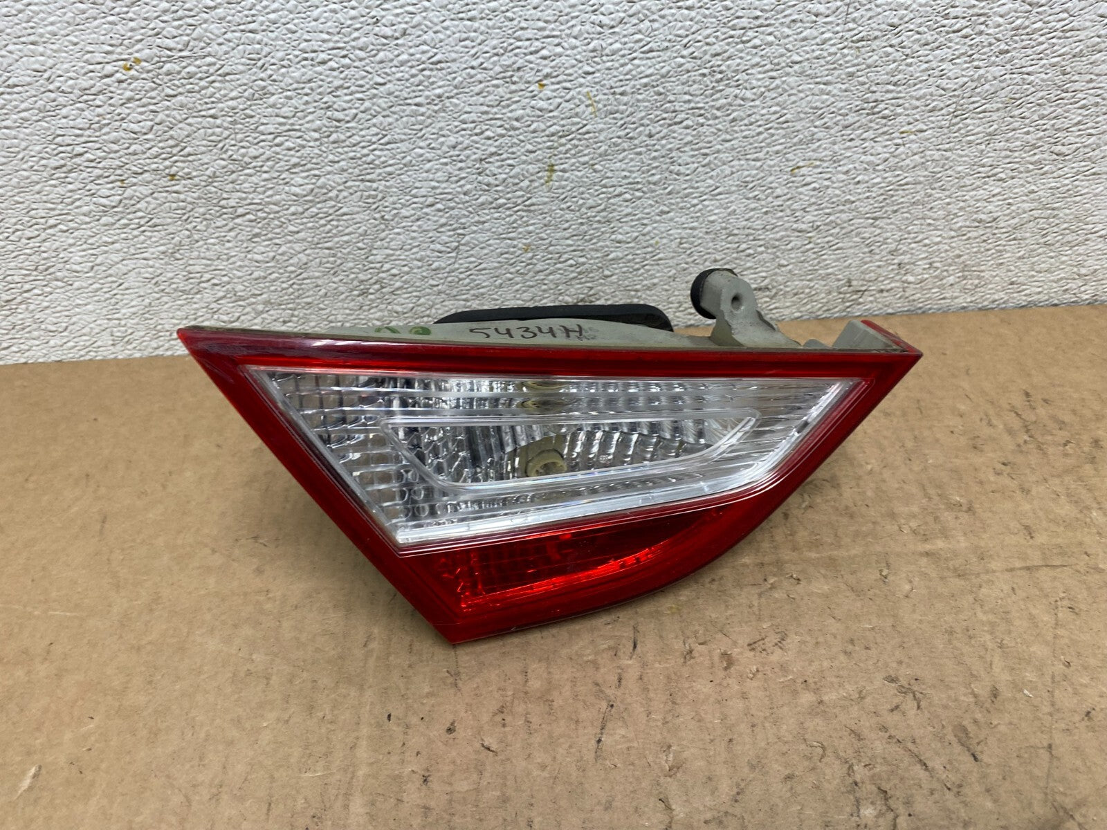 2011 2012 2013 2014 Hyundai Sonata Left Driver Inner Tail Light Oem L8458 DW0