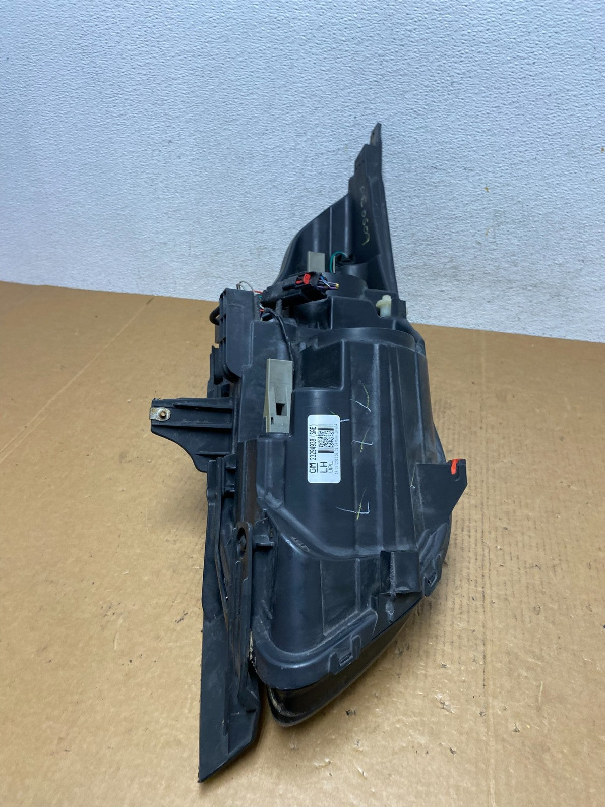 2013 2014 2015 Chevrolet Malibu Headlight Projector Left Driver Side AE06097