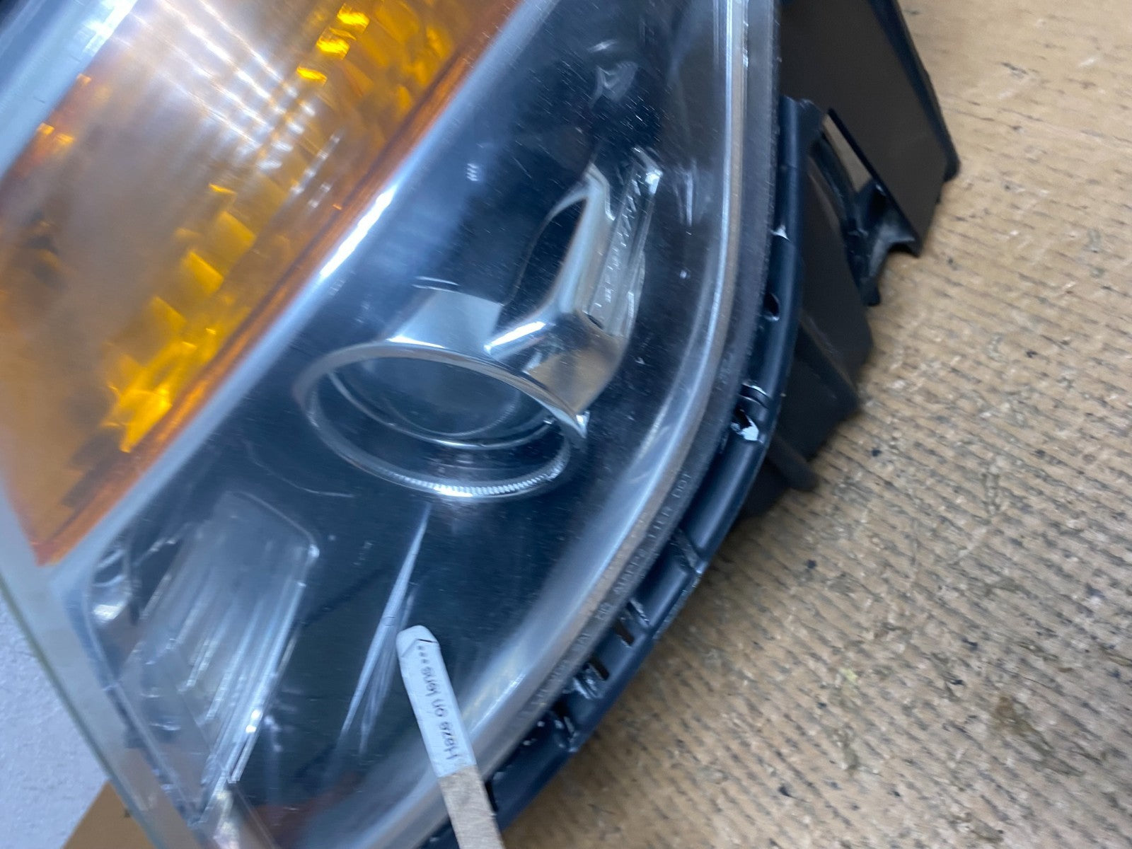 2011 to 2015 Ford Explorer Left Driver LH Halogen Headlight AE1428 DW4