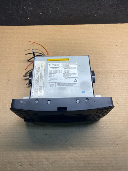 2006 2007 2008 Mercedes ML350 GL450 Radio Navigation Screen Display af7804 DG3