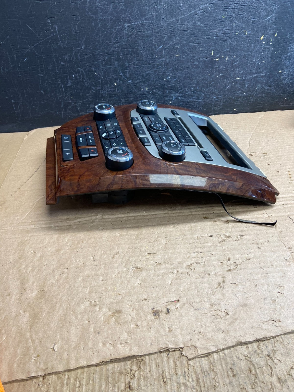 2010 to 2012 Ford Fusion Radio Climate Control A/C Control af2182 DG2