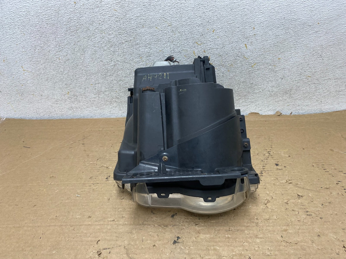 2005 - 2009 Land Rover Lr3 Right Passenger Rh Side Xenon Headlight AH9211 DW5