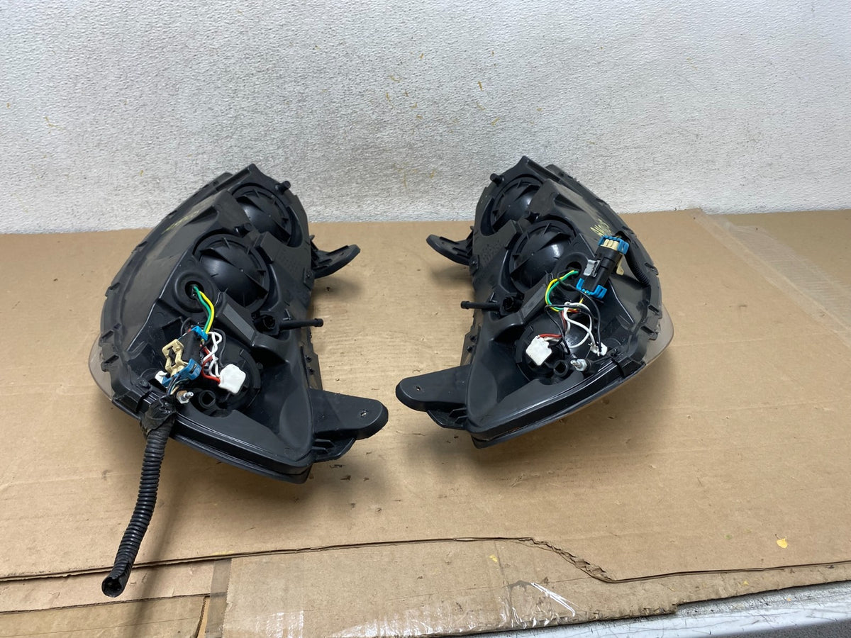 2005 to 2009 Pontiac G6 Headlights Left+Right Side Halogen AH9435 DW9