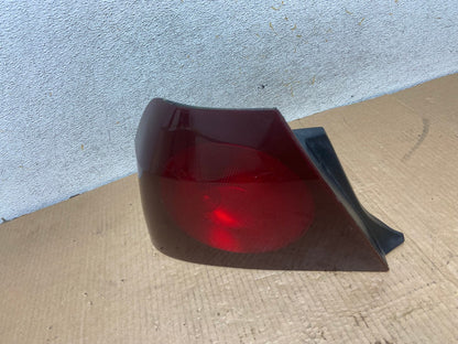 2000 - 2005 Chevrolet Impala Left Driver Lh Side Tail Light AI7023 LK1