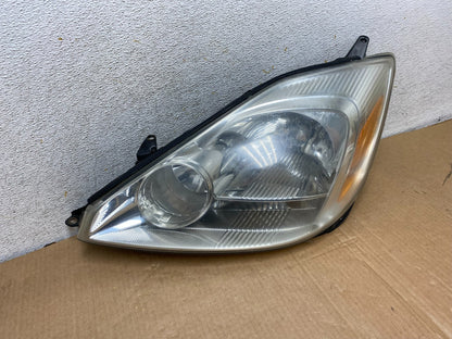 2004-2005 Toyota Sienna Left Driver LH Side Halogen Headlight AI6893 DW2