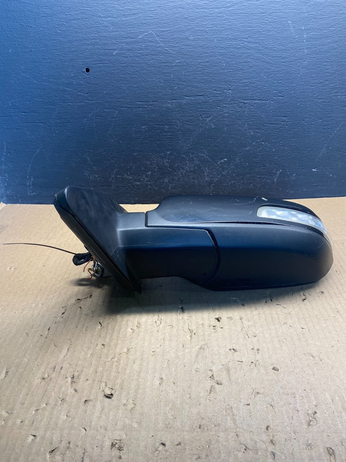 2011 - 2015 Kia Sorento Left Driver Lh Side Door Mirror Turn Signal AC26313