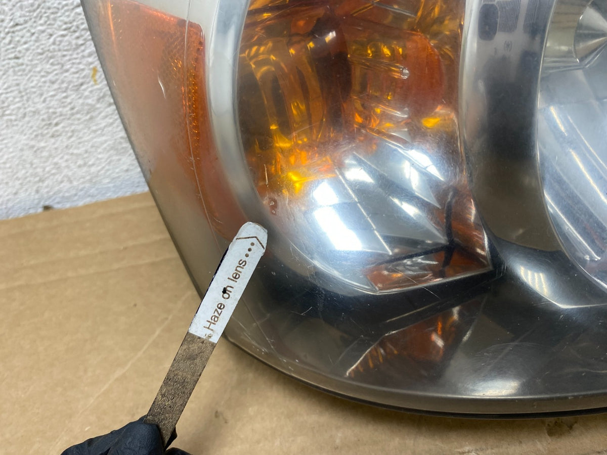 2004 2005 2006 Toyota Highlander Headlight Right Passenger RH Side AH8528 DW4
