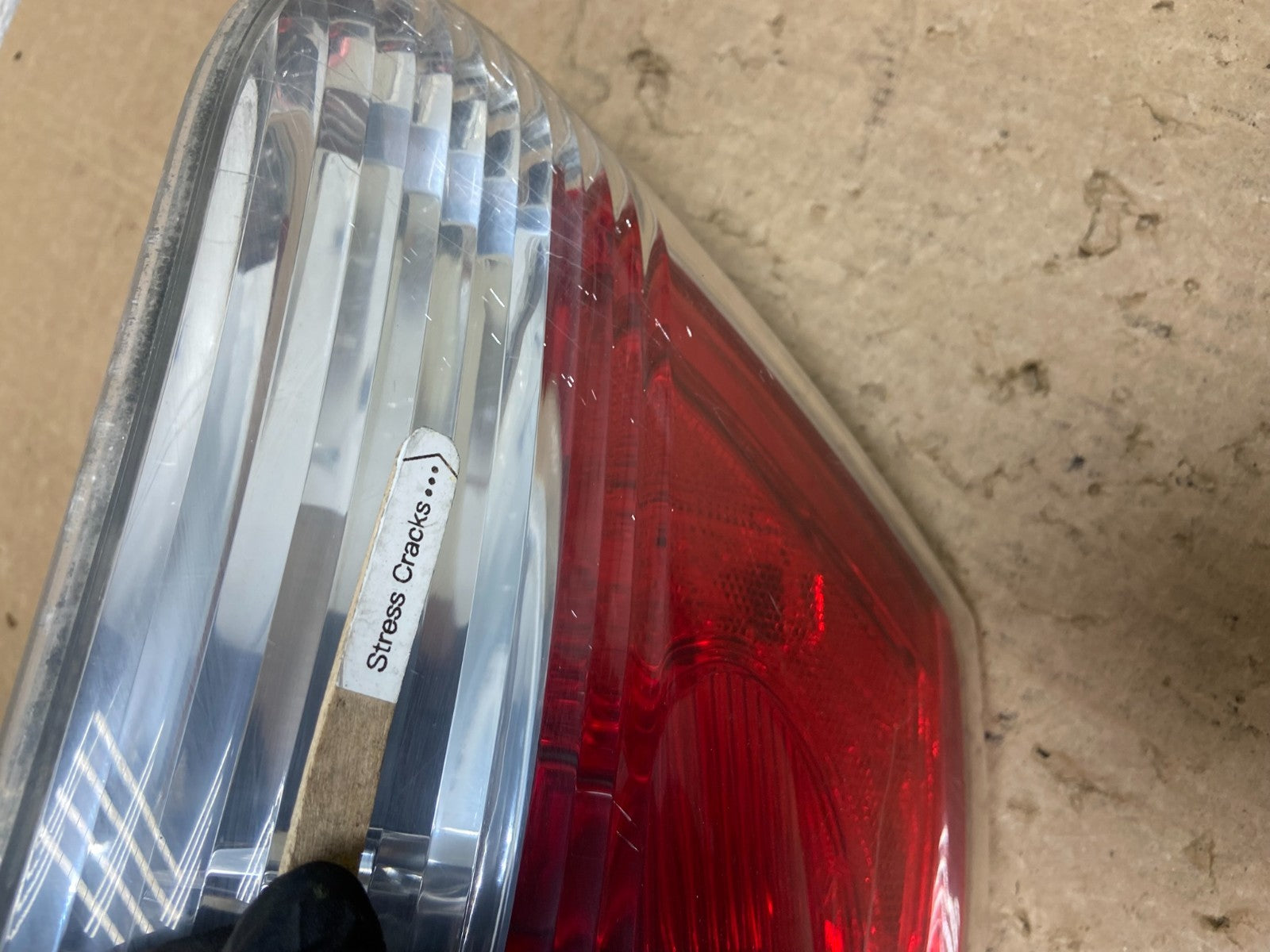 2007 to 2012 GMC Acadia Halogen Tail Light Right Passenger RH Side AF8067 DW4