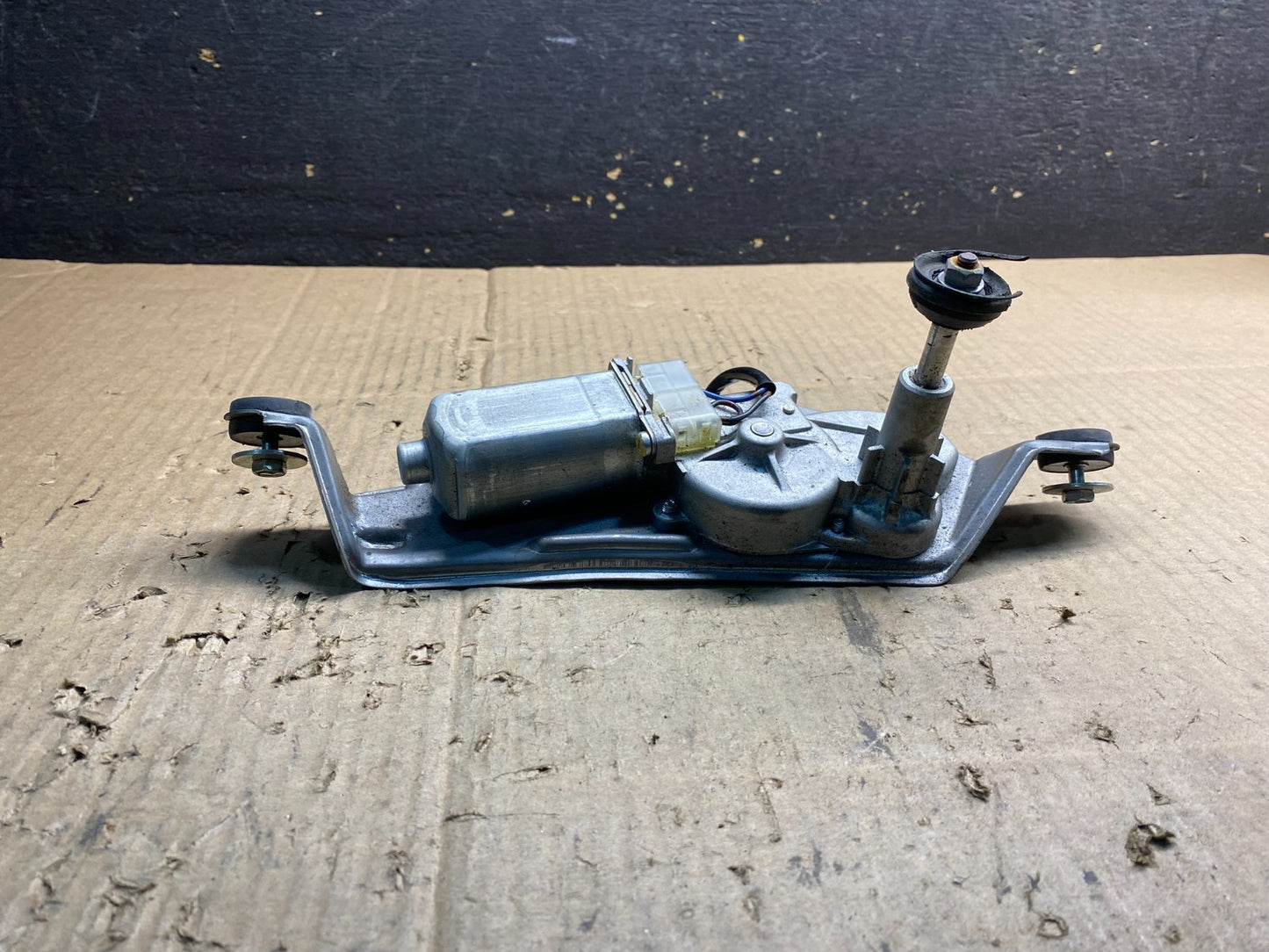 2007 to 2015 Mazda CX-9 CX9 Windshield Rear Wiper Motor ab0377 DG3