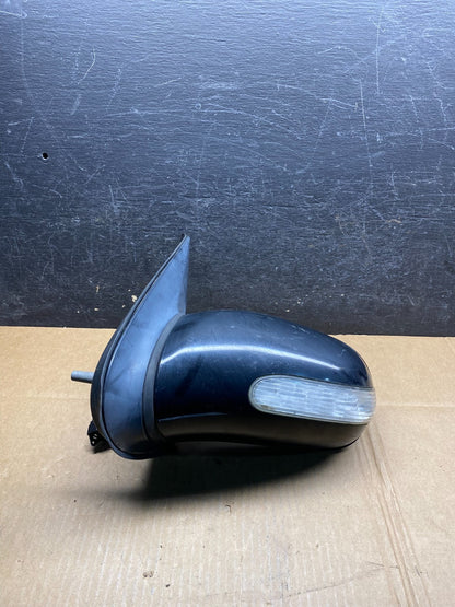 2002 to 2005 Mercedes ML Left Driver LH Side View Door Mirror AI9703 DG0
