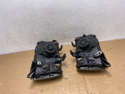 1997 to 2001 Honda CR-V Crv Left+Right Set Chrome Headlights Halogen AI8070 DW10