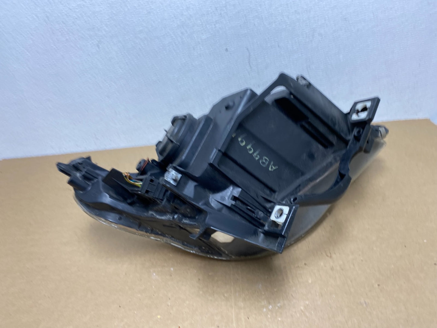 Halogen 2004 -2007 BMW 535i 5 Series Left Driver LH Side Headlight AB9991 DW8