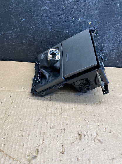 2013 - 2019 Ford Taurus Center Console Shifter Trim Storage ac6796 DG2