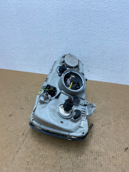2004 2005 Hyundai XG350 XG Right Passenger RH Headlight Halogen AC3612 DW6