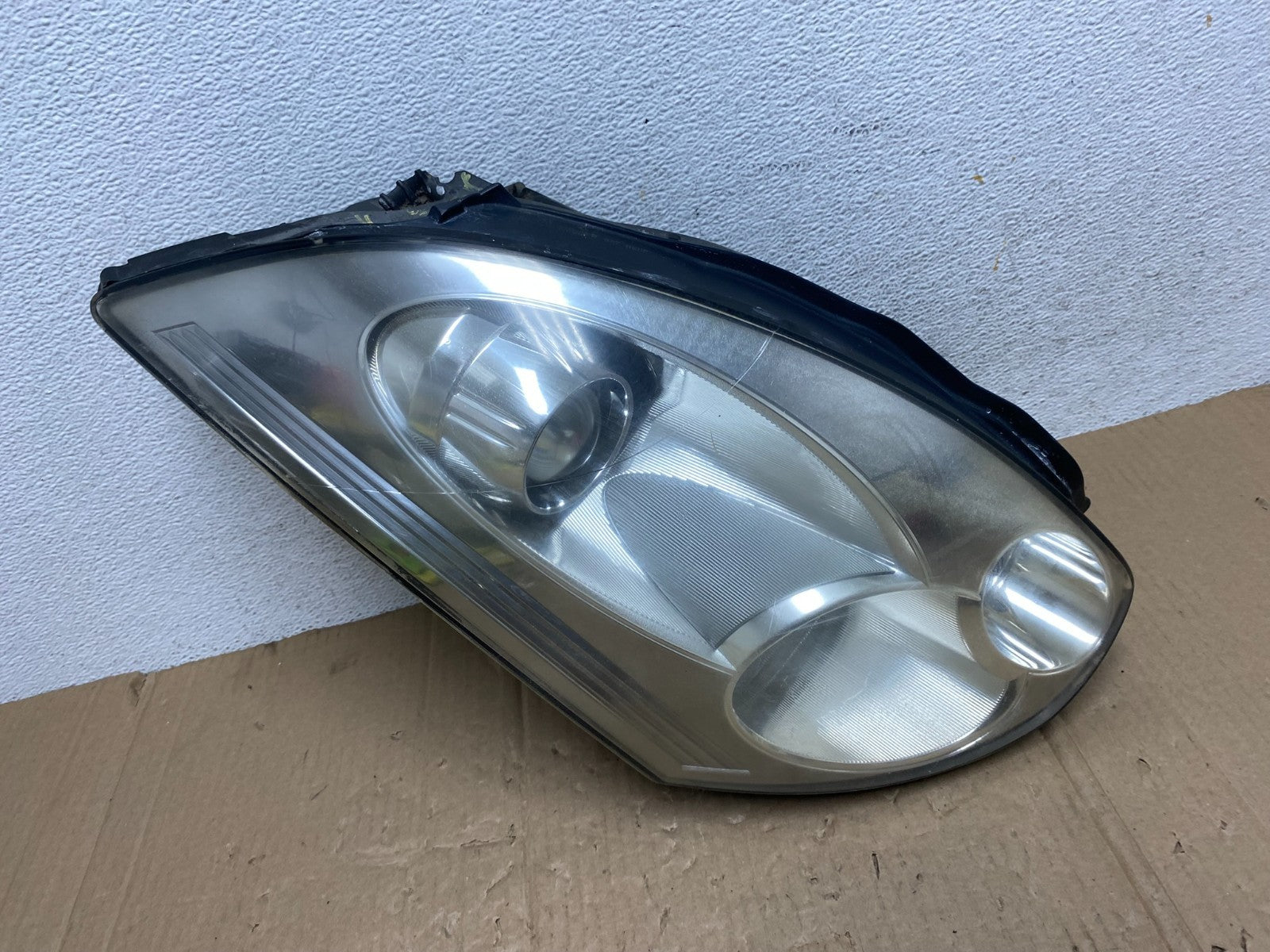 2006-2007 Infiniti G35 Coupe Headlight Right Passenger Xenon HID AE9019 DW0