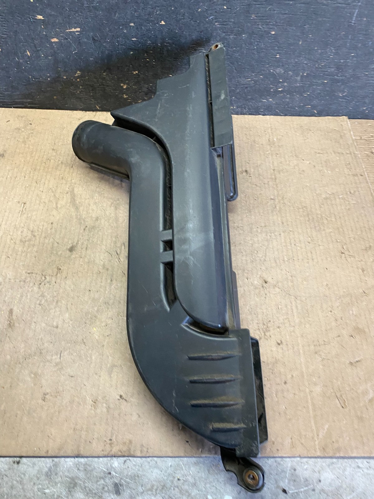 2007 to 2013 Nissan Altima 2.5L Air Duct Tube Resonator 16554-JA000 OEM Q5867 DG2