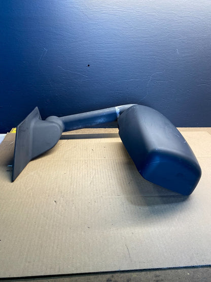 2005 Chevrolet Express G3500 G4500 Right Passenger RH View Mirror AB4147 DG3