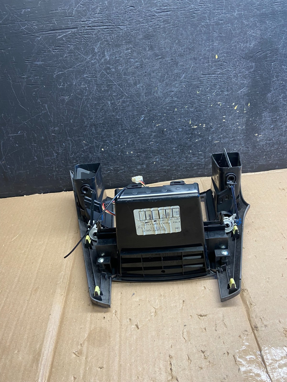 2010-2014 Subaru Legacy Outback Vent Radio Panel Trim Bezel Bluetooth ai2705 DG3