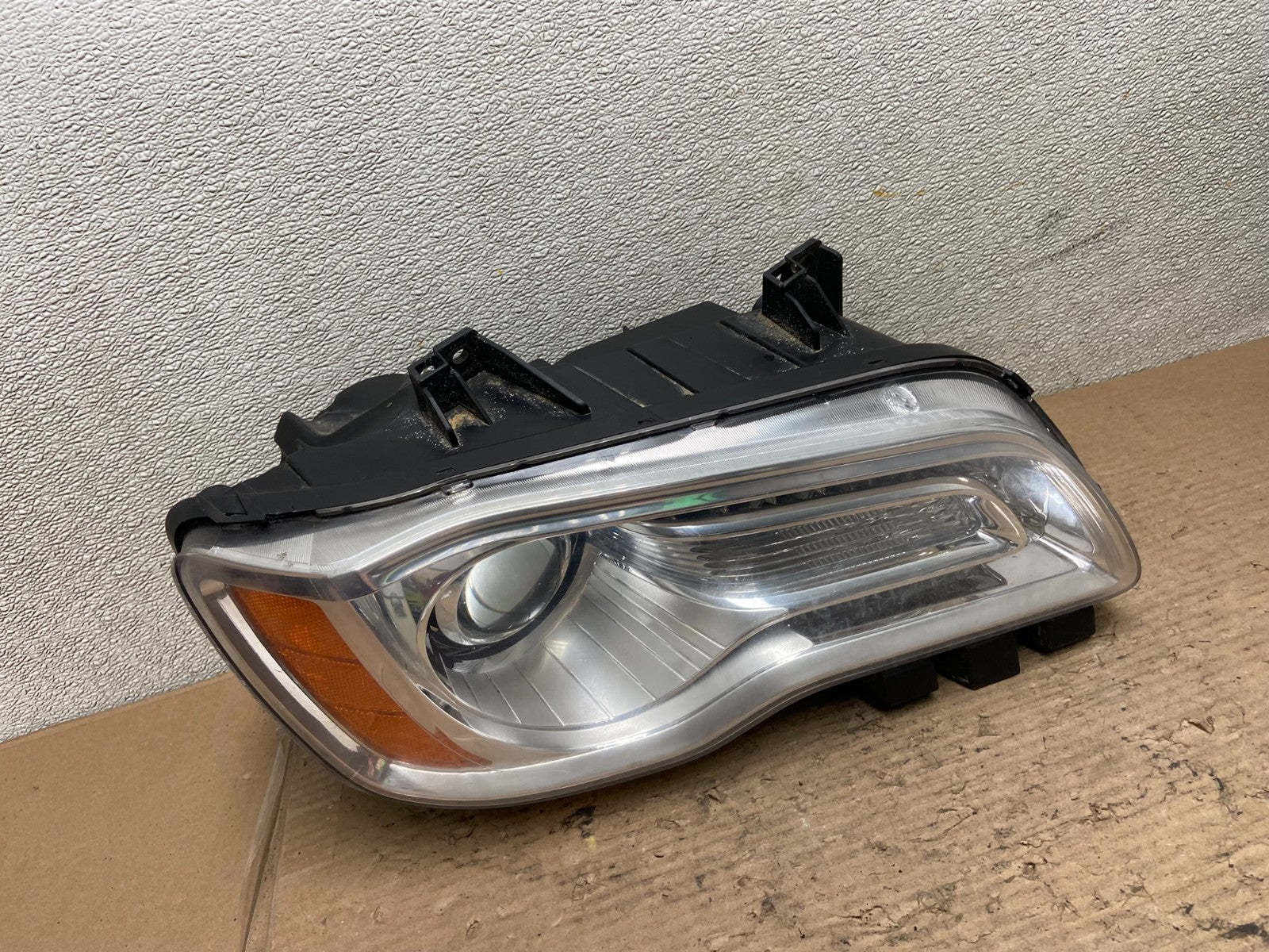 2011 to 2014 Chrysler 300 Right Passenger RH Halogen Headlight OEM AA9721 DW0