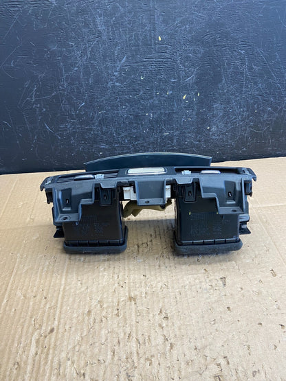 2011 2012 2013 Infiniti M37 Center Dash Radio Bezel W/ Vents Clock AD1856 DG3