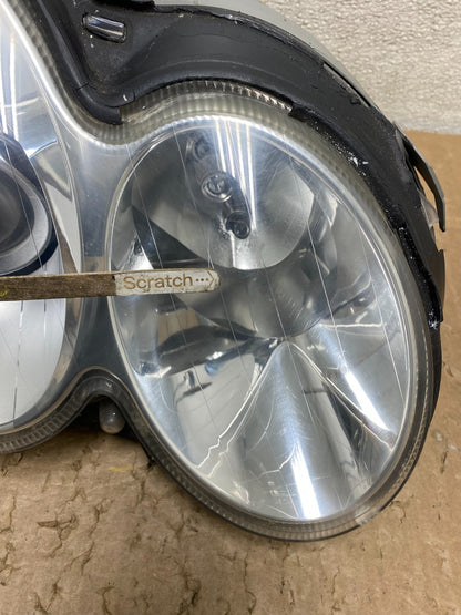 2006-2009 Mercedes Benz W209 CLK CLK350 Right Passenger Xenon Headlight V0667 DW4