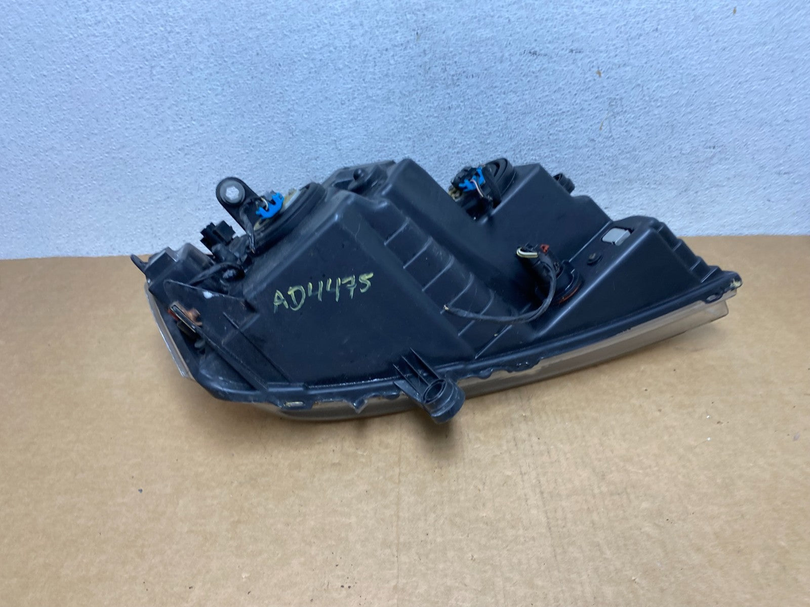 2008 to 2014 Dodge Avenger Left Driver LH Side Headlight AD4475 DW7