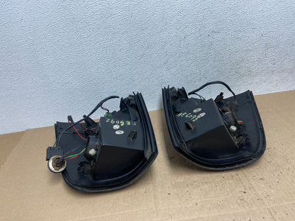 2002 to 2005 Ford Explorer Left+Right Set LED Tail lights ae6092 DG10