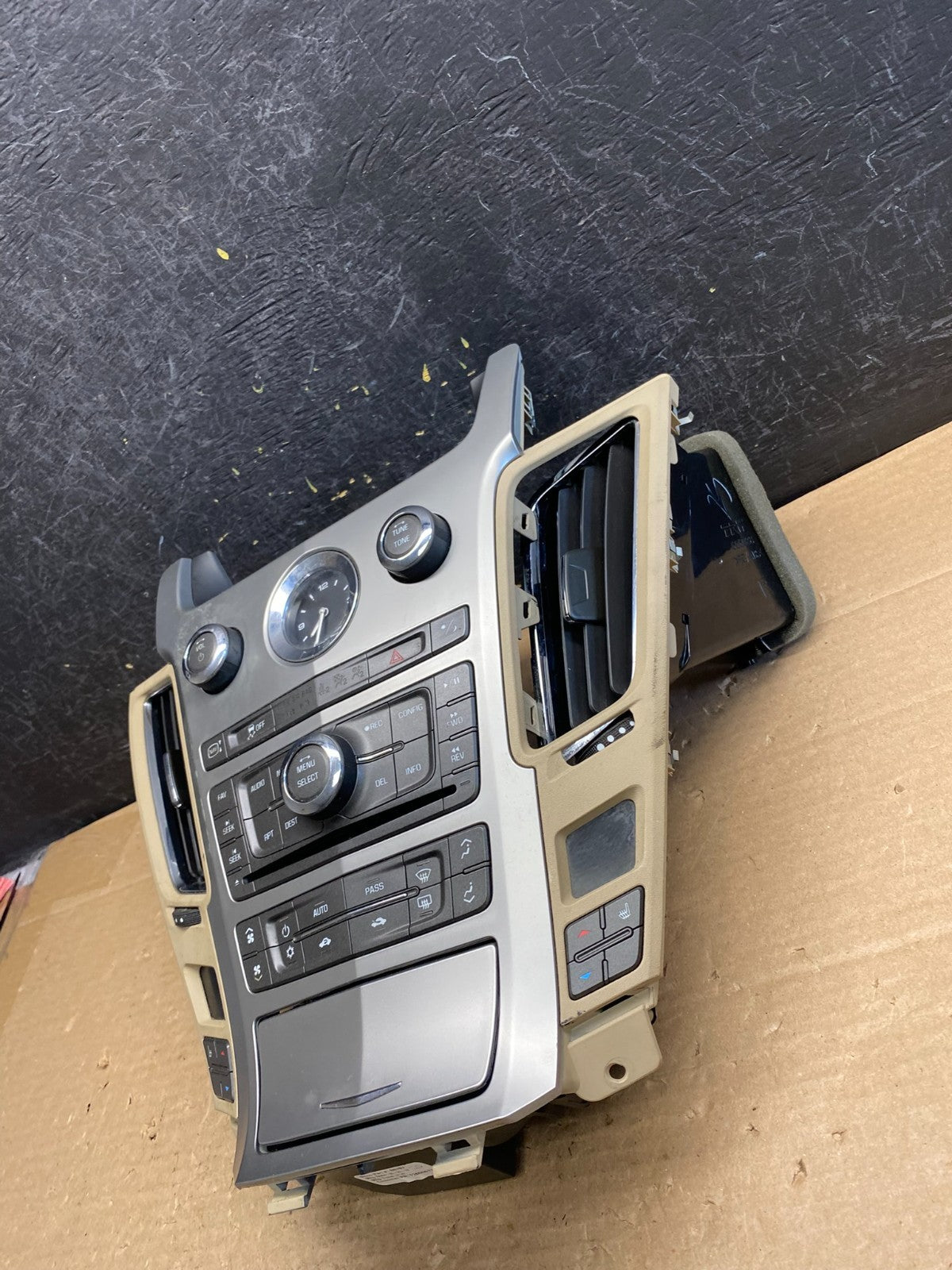 2009-2013 Cadillac CTS A/C Heater Radio Climate Control Panel Bezel OE ag8471 DG4