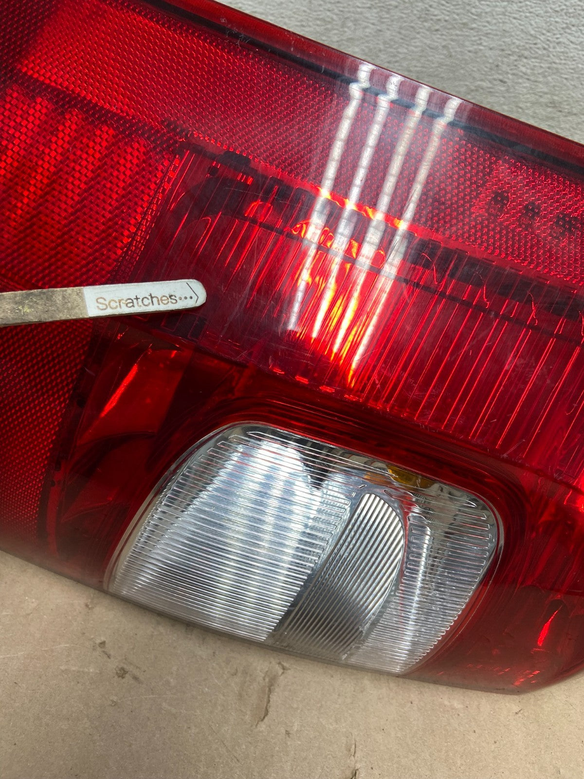 2011-2016 Chrysler Town and Country Left Driver Side Tail Light AG5748 DW3