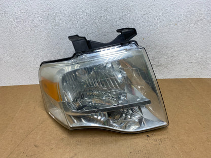 2007 to 2014 Ford Expedition Right Passenger RH side Headlight Halogen AE3164 DW0