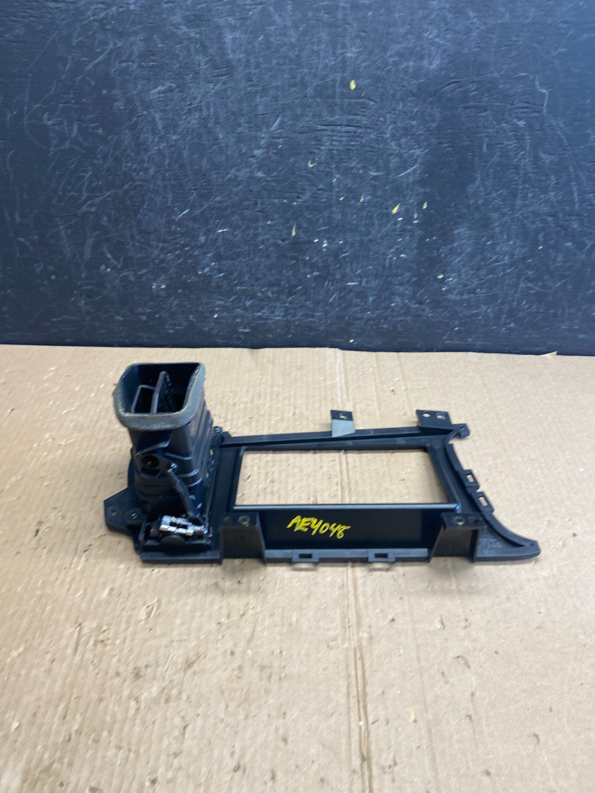2011 2012 2013 Kia Optima Front Dash Radio Bezel Trim Air Vent AE4048 DG4
