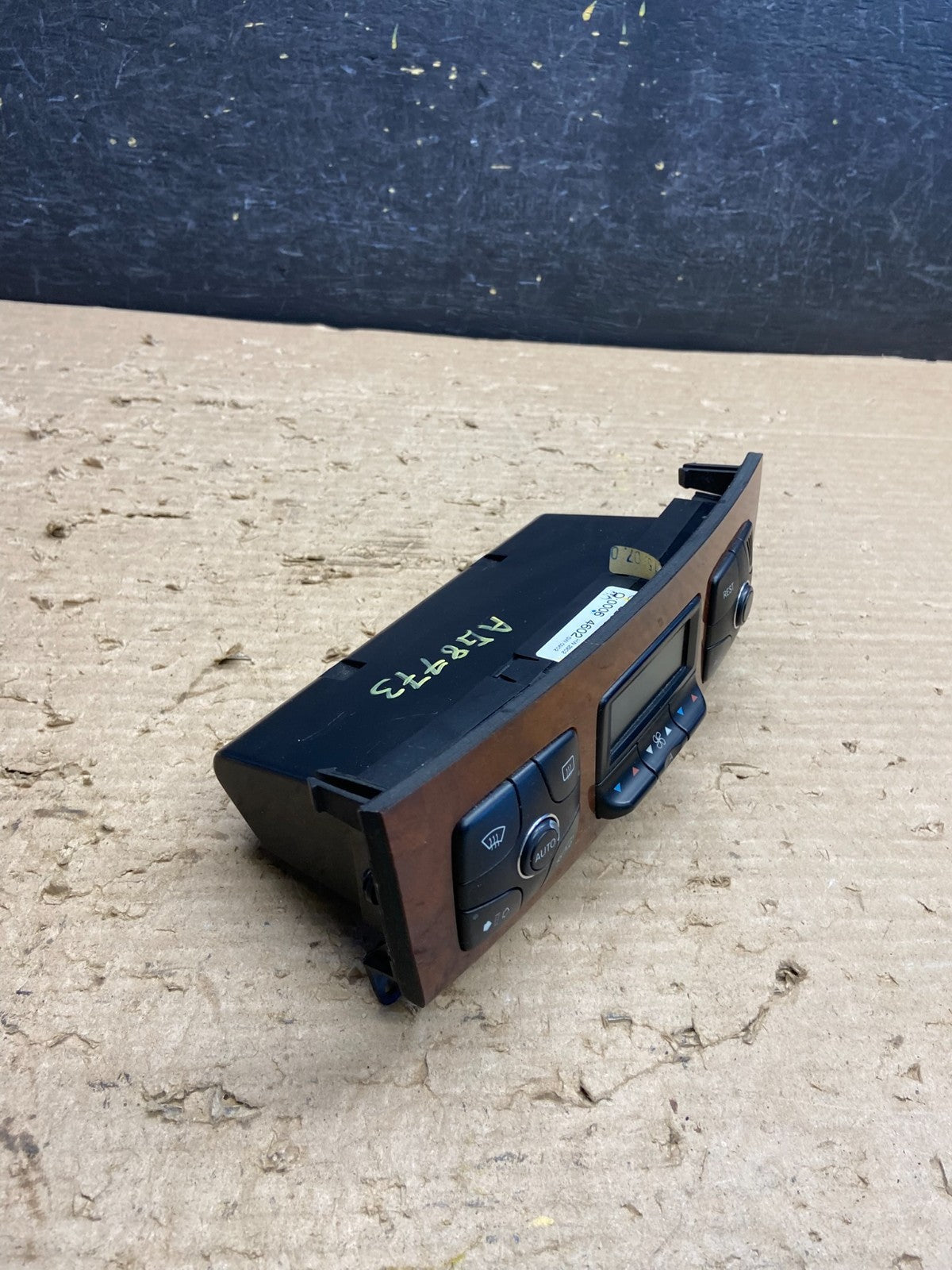 2000-2006 Mercedes S430 S500 W220 AC Heater Climate Control Trim Bezel AG8773 DG1
