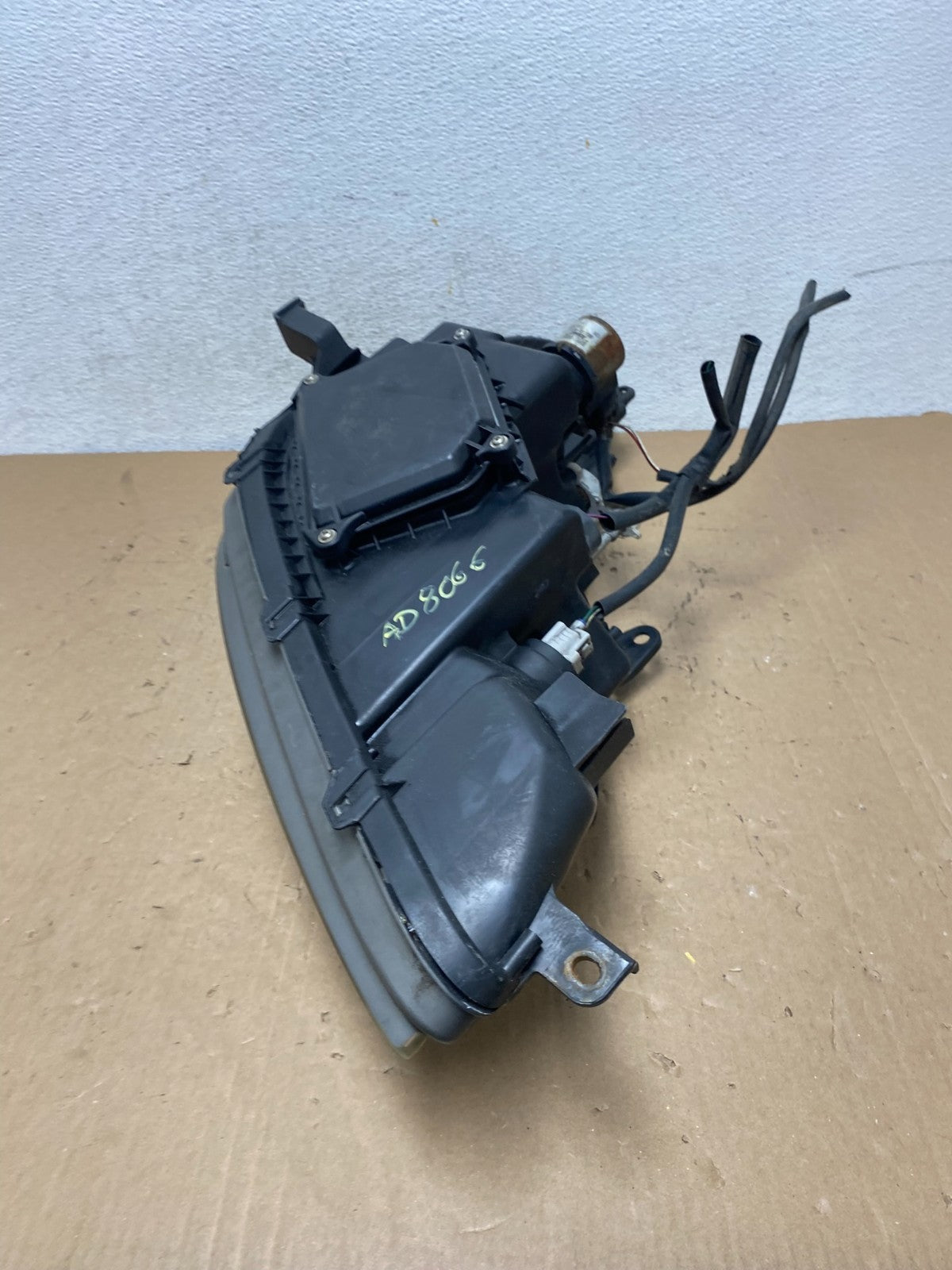 2002-2004 Lexus Es300 Es330 Left Driver Lh Headlight Xenon HID AD8066 DW6