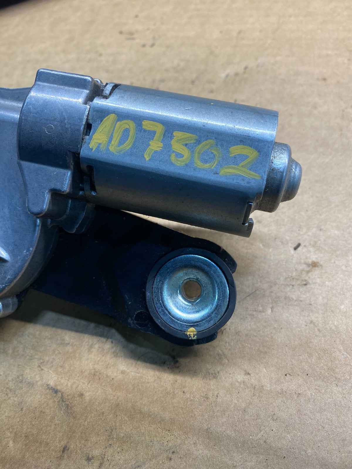 2012 to 2014 Ford Focus Rear Windshield Wiper Motor BV61-17K441-AA AD7502 DG7