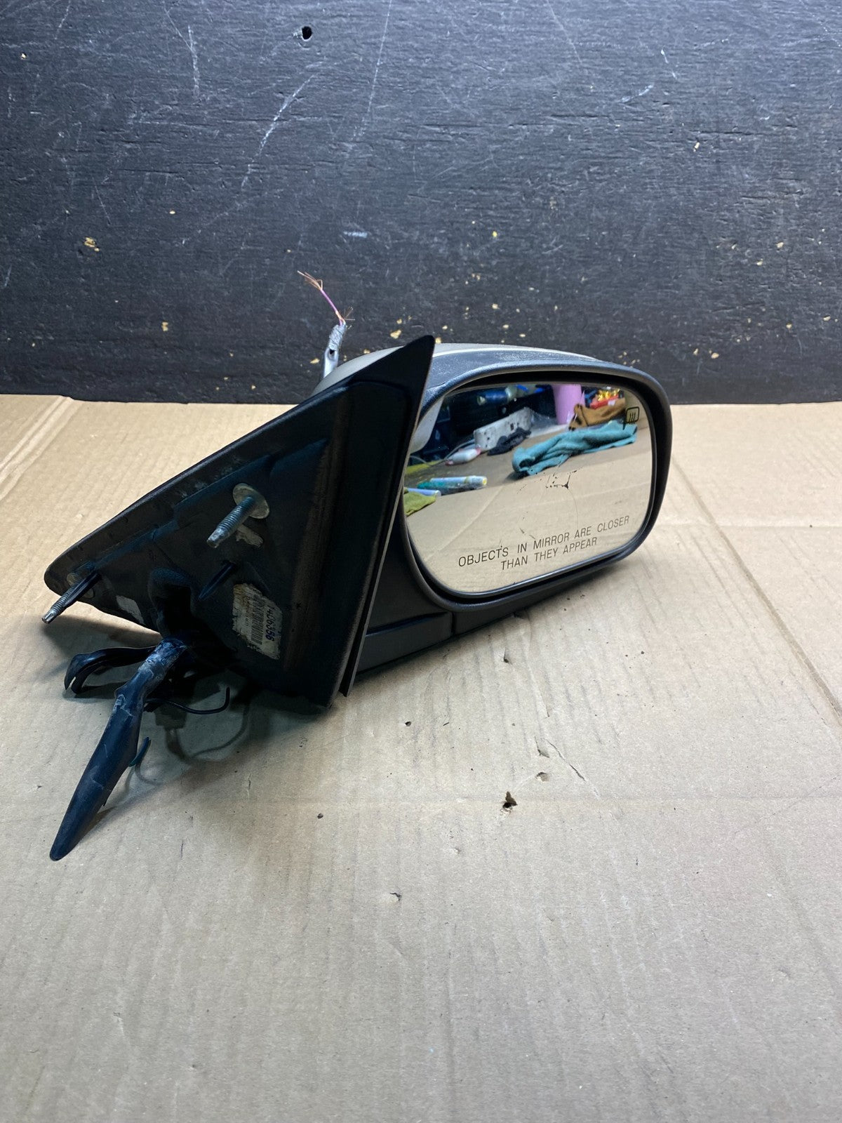 2003 - 2011 Ford Crown Victoria Right Passenger View Door Mirror OEM AB0501 MS9