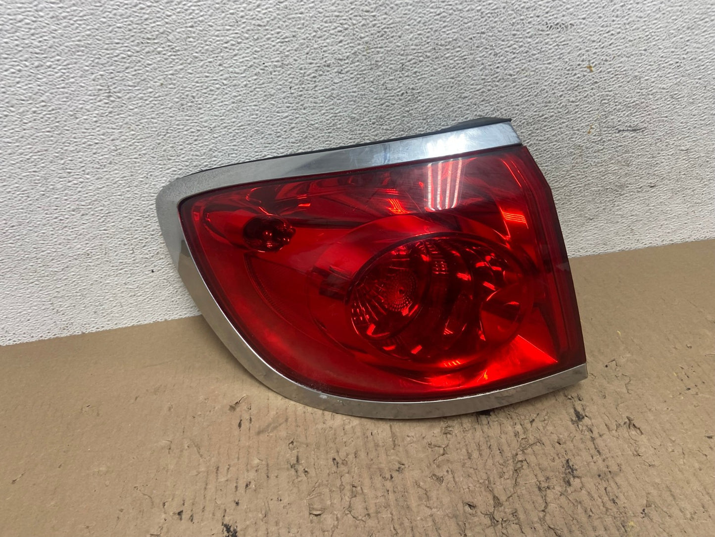 2008 to 2012 Buick Enclave Left Driver Side Lh Tail Light AF7133 LK0