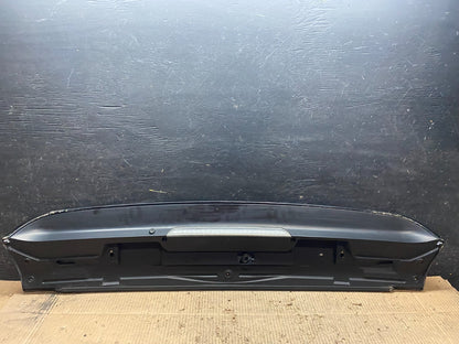2000 to 2006 BMW X5 Trunk Hatch Spoiler T9952 DG8
