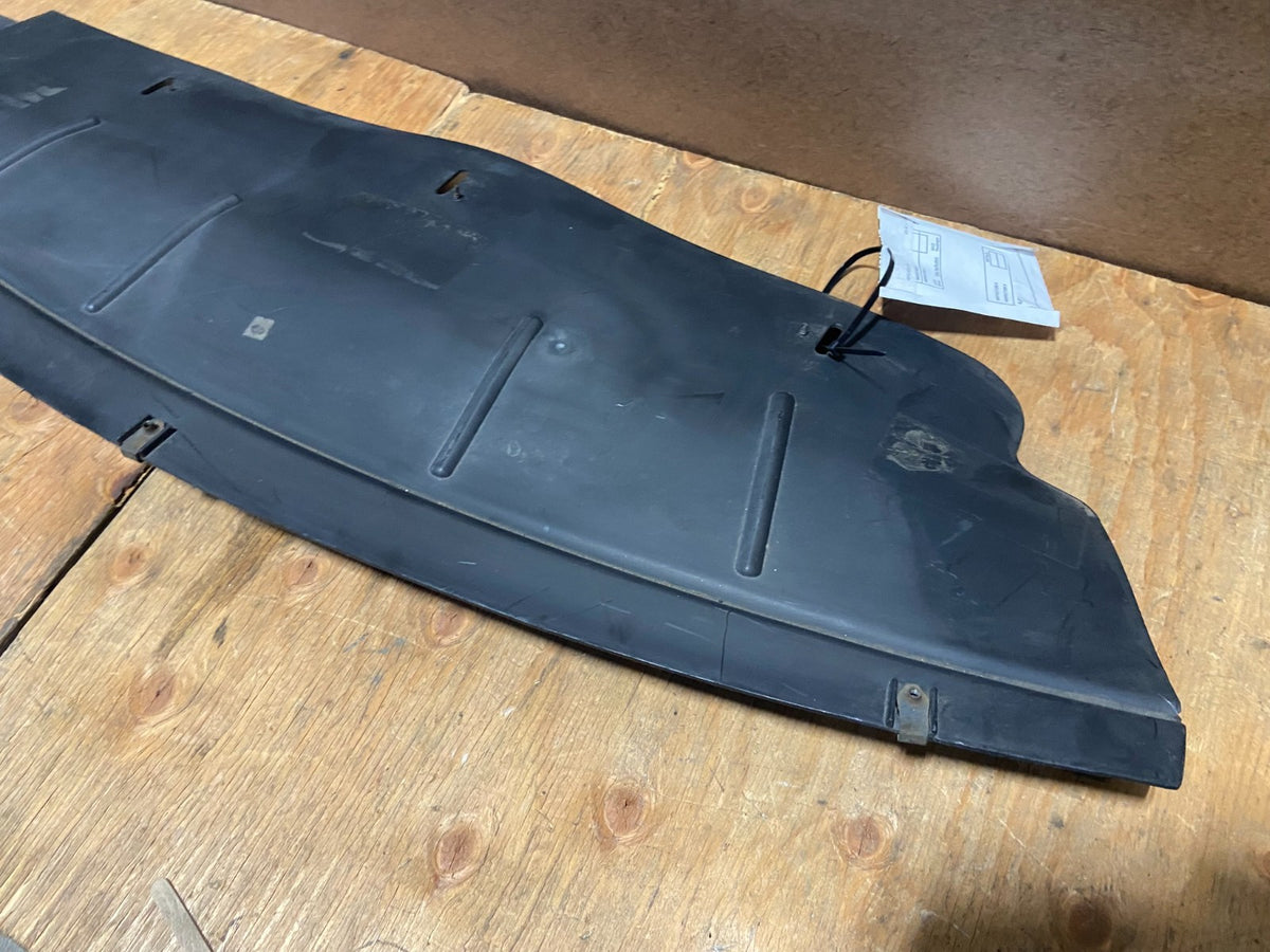2008 to 2009 Ford Taurus Front Deflector T1313 PS2