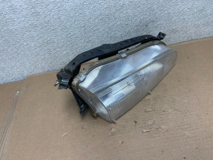 1993 to 1997 Geo Prizm Right Passenger RH Side Headlight AA9893 DW2