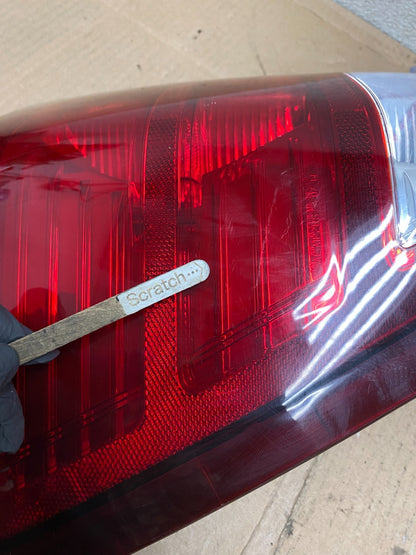 2007 2008 2009 2010 Jeep Grand Cherokee Left Driver Lh Tail Light Oem R7505 DW3