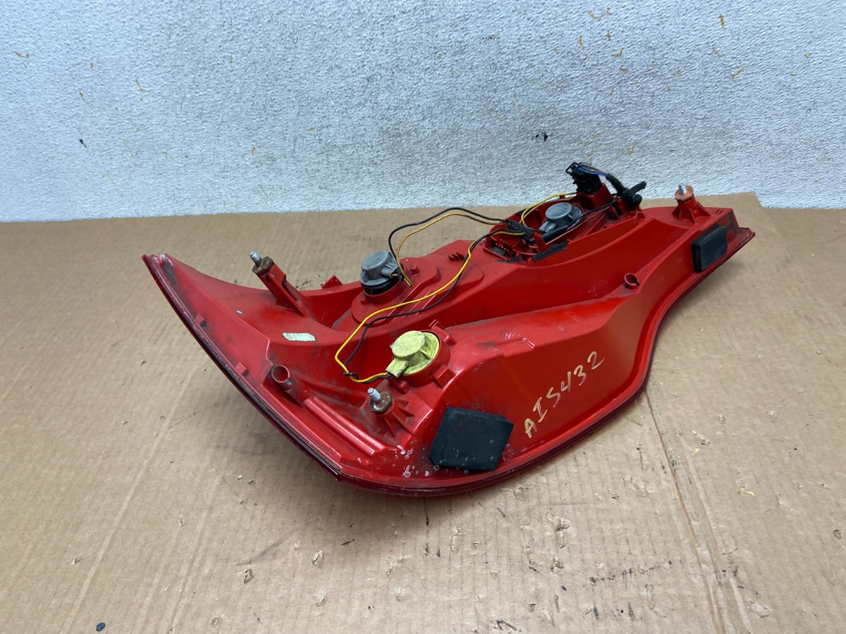 2007 2008 2009 Audi Q7 Right Passenger Rh Side Tail Light AI5432 LK5