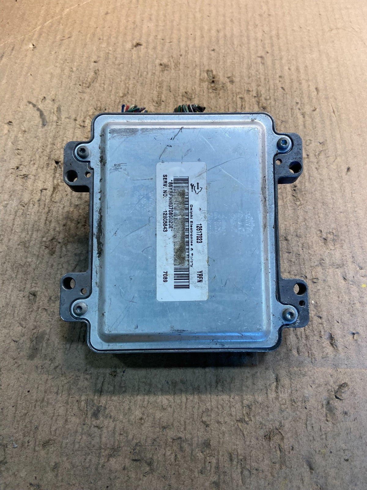 2007 2008 GMC Acadia Traverse  Engine Control Unit Module ECM ECU z2050 DG3